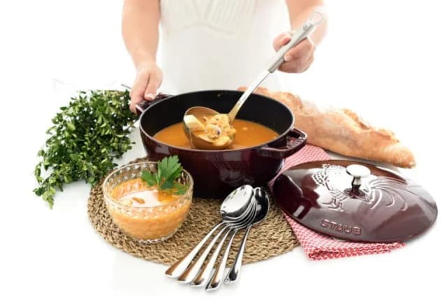 Sopa de marisco en thermomix: recetas fáciles que sorprenden Sopa de marisco en thermomix: recetas fáciles que sorprenden